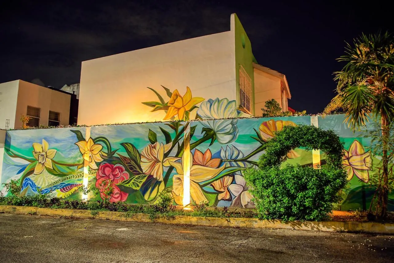 Casa Flores Mx-Alberca Privada Para La Familia Willa Cancún